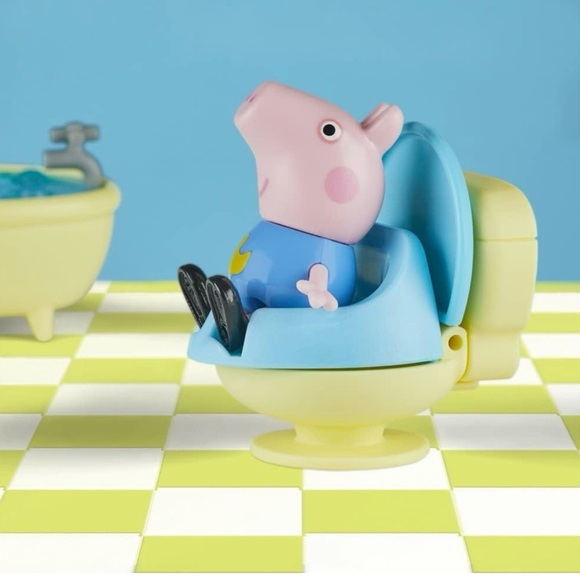 Peppa pig’s George goes potty book and bath time playset - Picture 8 of 10